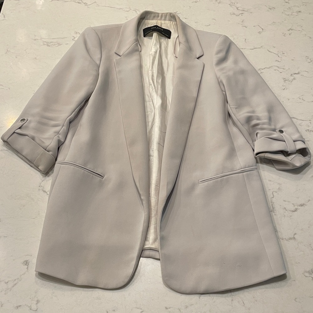 Dove gray Zara boyfriend blazer